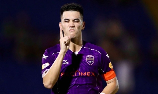 Bình Dương bị phạt vì thẻ phạt ở trận gặp Ninh Bình.