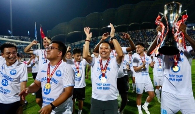 Nam Định đặt tham vọng lớn sau chức vô địch V-League.