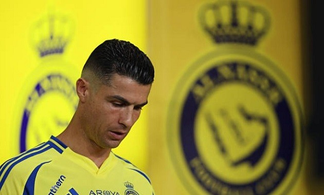 Ronaldo không thể giúp đội nhà vô địch