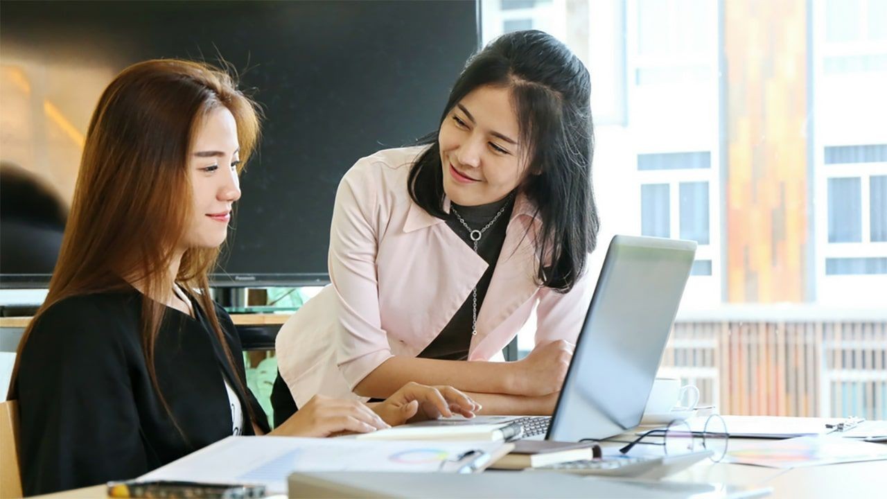 Hãy đối xử với mọi người theo cách mà bạn muốn họ đối xử với bạn. (Ảnh minh họa)