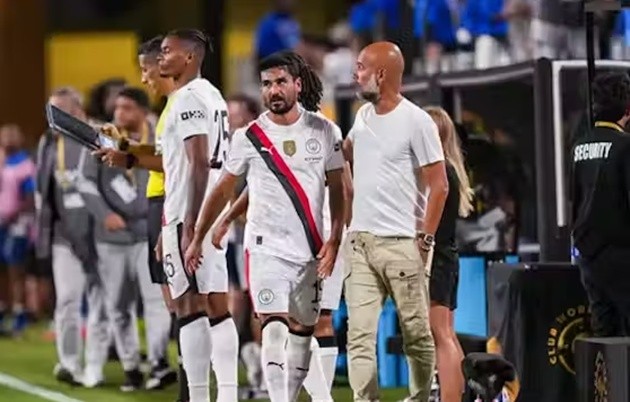 Pep Guardiola bất lực chứng kiến Man City thua Al Hilal