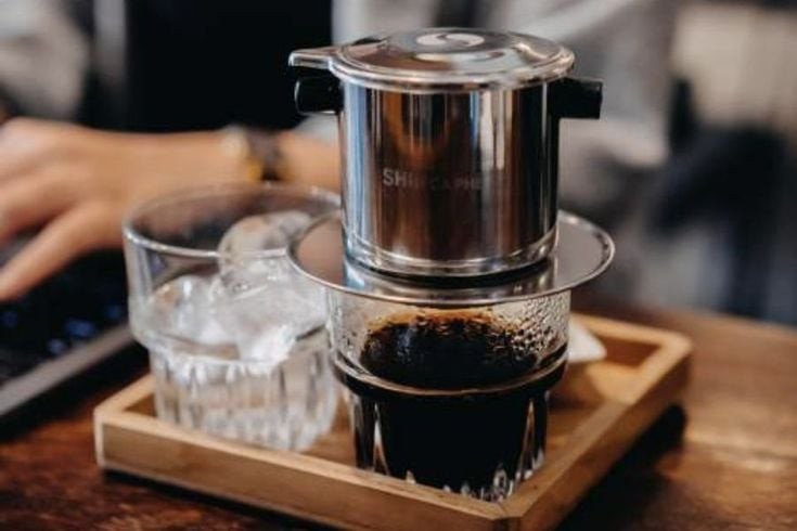 Cà phê nguyên chất ít đường, sữa giúp tăng tuổi thọ