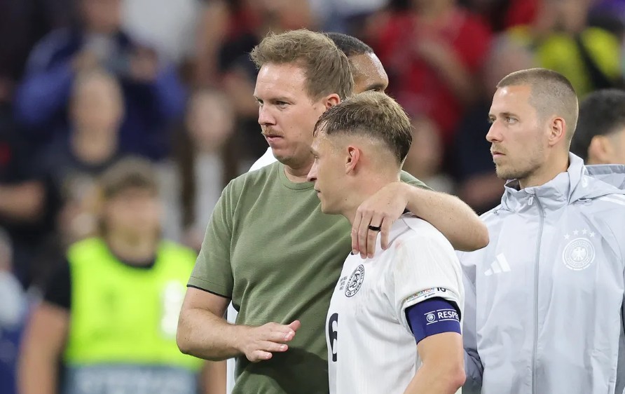 HLV Julian Nagelsmann và Joshua Kimmich tại tuyển Đức.