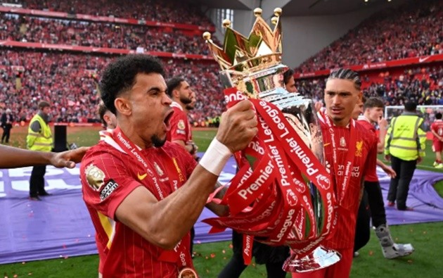 Bayern dành sự quan tâm cho Diaz. 