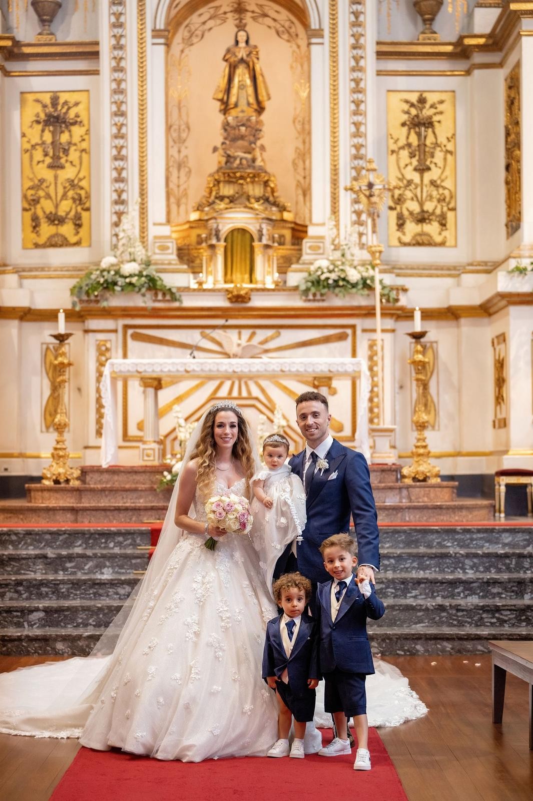 Diogo đột ngột qua đời vì tai nạn giao thông.