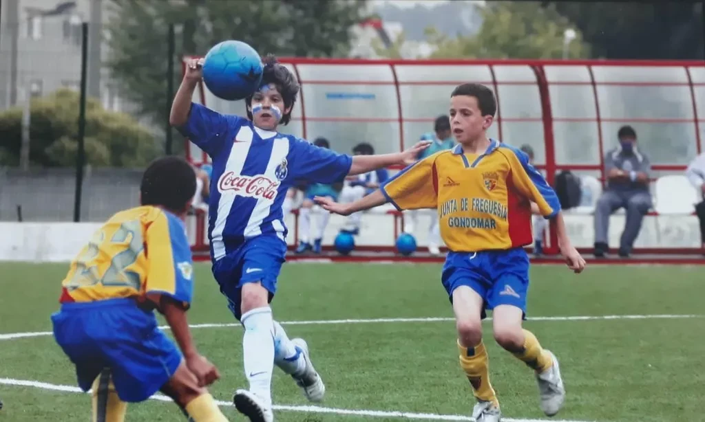 Diogo Jota hồi còn thi đấu cho học viện