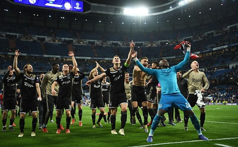 Chiến thắng lừng lẫy 4-1 của Ajax trước Real