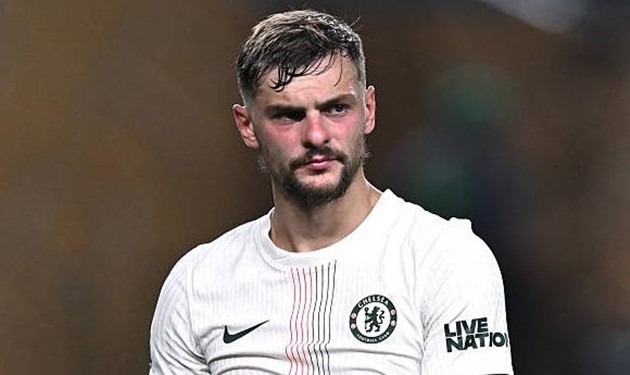 Kiernan Dewsbury-Hall thận trọng trước cuộc chạm trán Palmeiras.