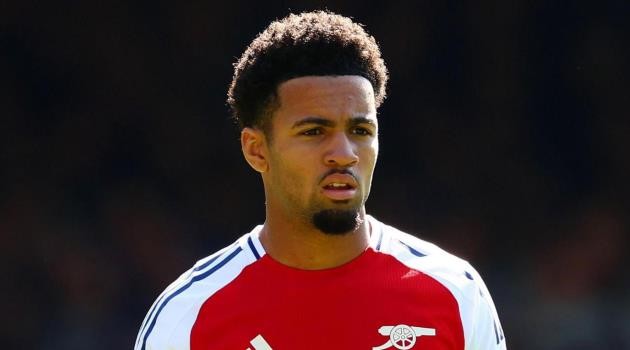 Tương lai của Ethan Nwaneri ở Arsenal vẫn chưa rõ ràng.