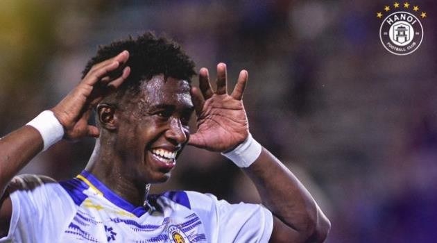 Hà Nội FC dứt áo Joao Pedro để tái cấu trúc hàng công.