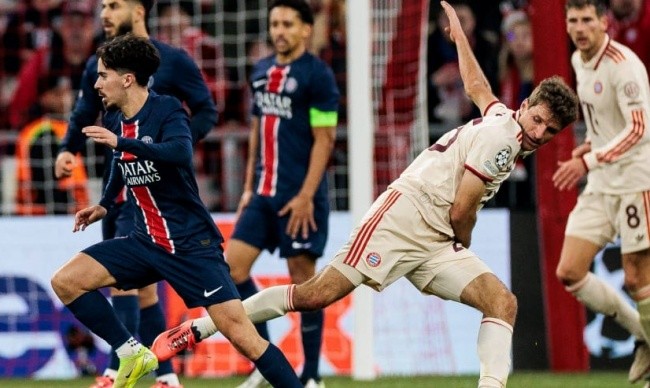 PSG chạm trán Bayern.