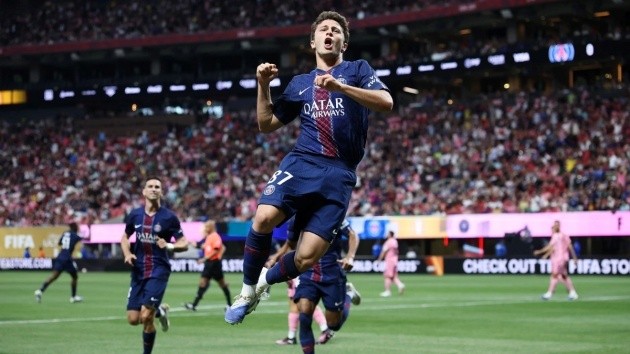 Neves đóng vai trò quan trọng trong lối chơi của PSG.