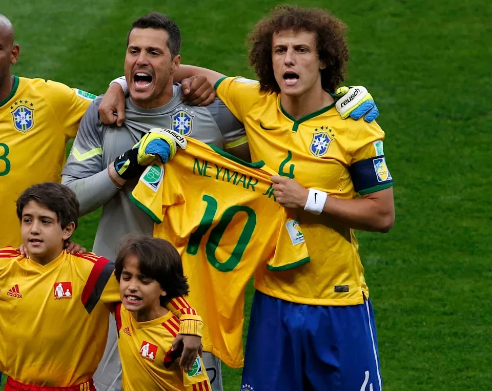 Neymar được các đồng đội coi là chỗ dựa tinh thần trước trận đấu
