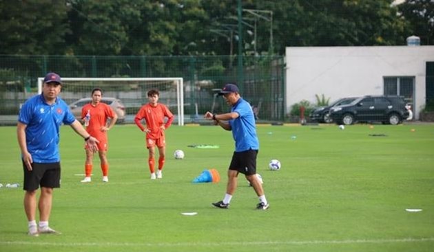 Tuyển U20 nữ Việt Nam tập huấn ở Nhật Bản.