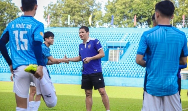 Phan Thanh Hậu gia nhập CLB Bình Dương. 