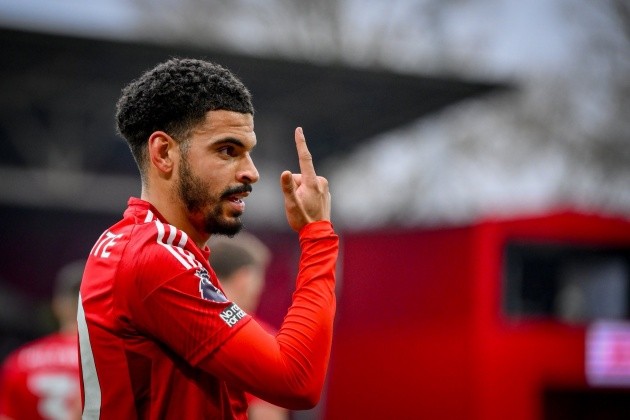 Forest cho rằng Tottenham tiếp cận Morgan Gibbs-White không hợp pháp.