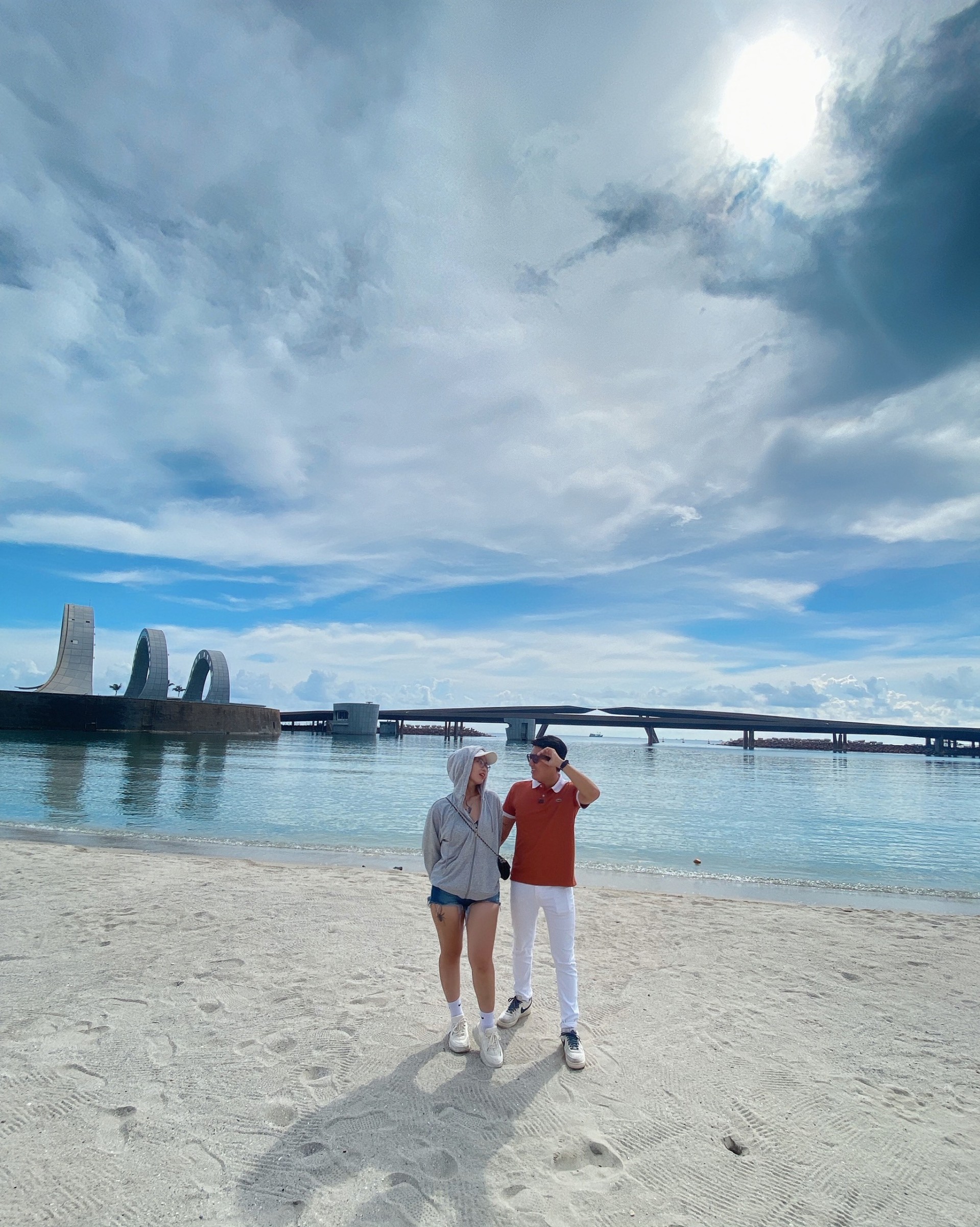 b3