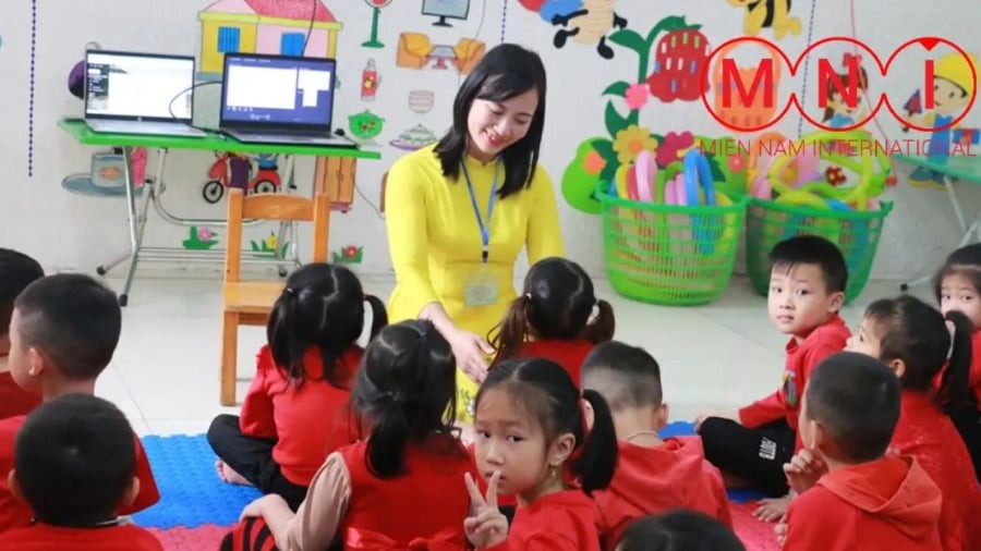 Luật Nhà giáo 2025 có hiệu lực sẽ mang lại những điều mới đảm bảo quyền lợi cho giáo viên. Ảnh minh họa