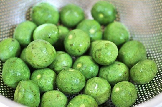 Chú ý làm sạch sấu và hũ đựng