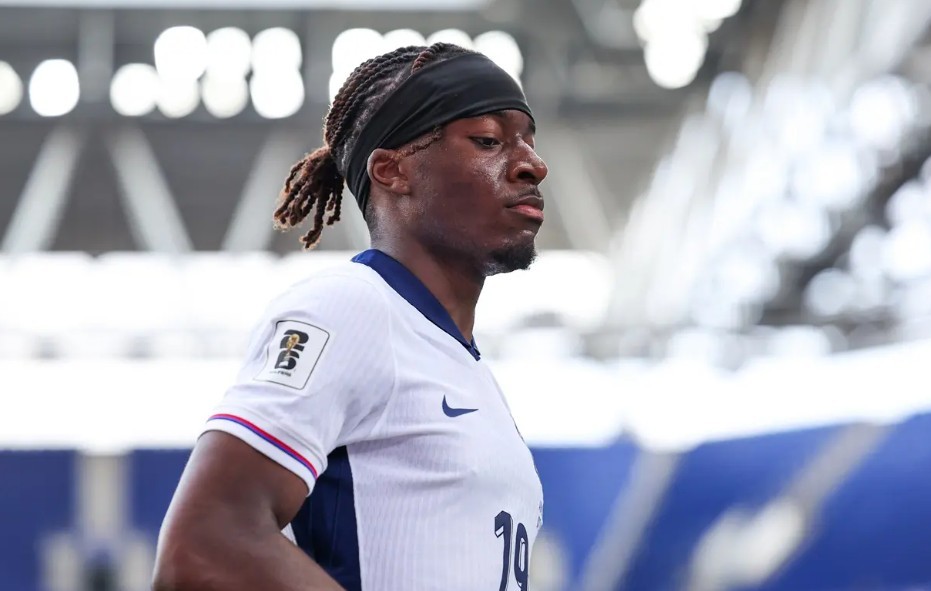 Noni Madueke tiến gần đến việc trở thành tân binh tiếp theo của Arsenal.