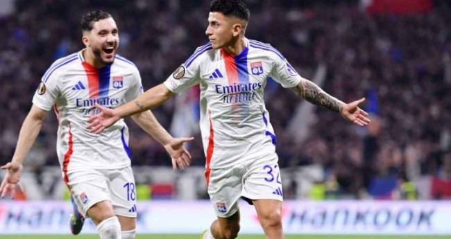 Thiago Almada sẽ gia nhập Atletico Madrid.