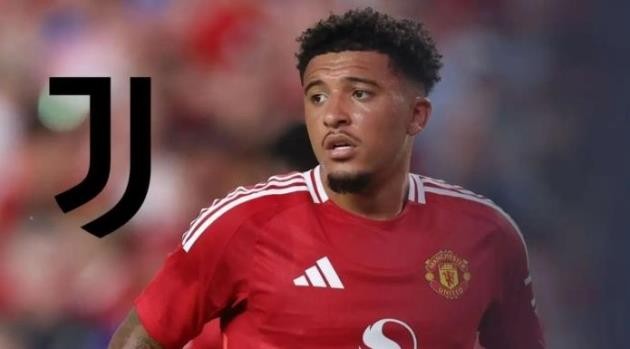 Sancho được Juventus săn đón.
