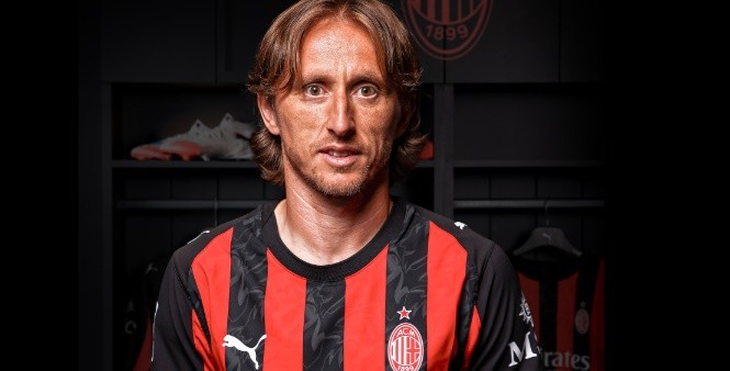 Modric đã chuyển đến chơi cho Milan. 