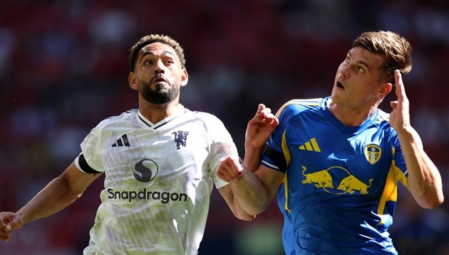 Cunha có trận ra mắt Man Utd trước Leeds