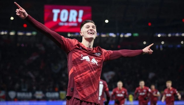 Benjamin Sesko là 1 trong 2 số 9 được Man United theo đuổi lúc này.
