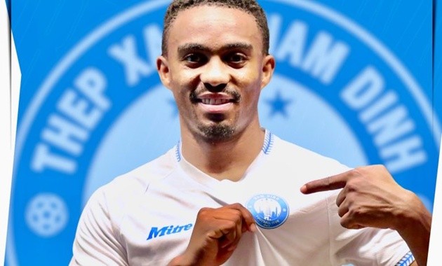 Blom trở thành cầu thủ được định giá cao nhất tại V-League.