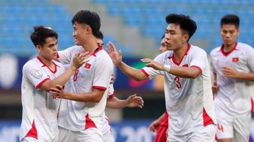 U23 Việt Nam ra quân thuận lợi.
