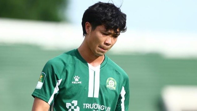 Công Phượng cùng các đồng đội hoàn toàn có cơ hội lên hạng.