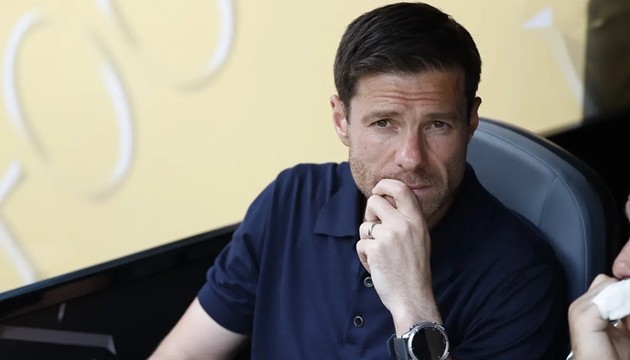 Xabi Alonso dứt khoát cải tổ đội hình Real Madrid.