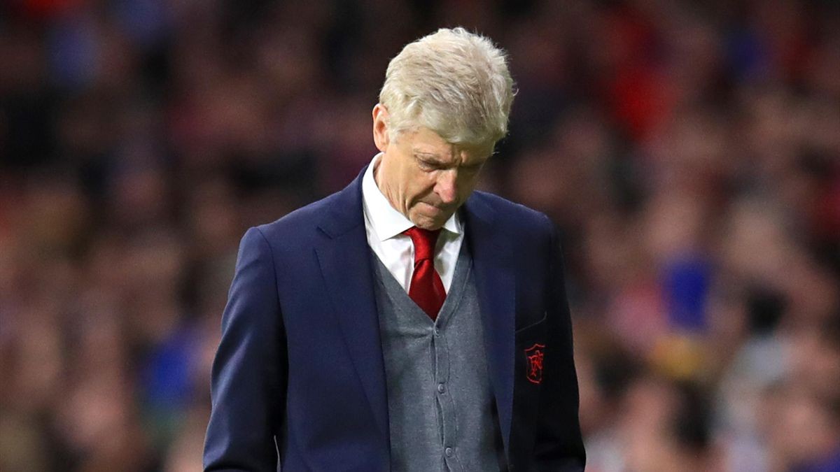 Wenger cuối cùng cũng không thể chiến thắng được thời gian