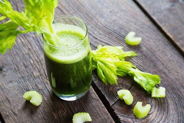 Nước ép cần tây