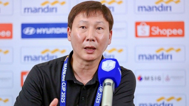 HLV Kim và U23 Việt Nam