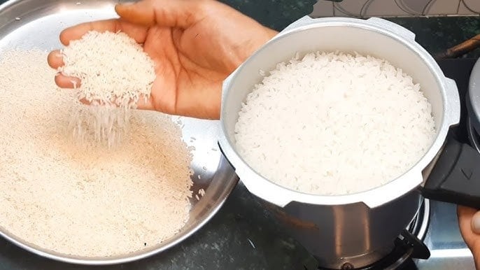 Vo gạo kiểu này trôi hết dinh dưỡng, người Việt quen tay cứ làm