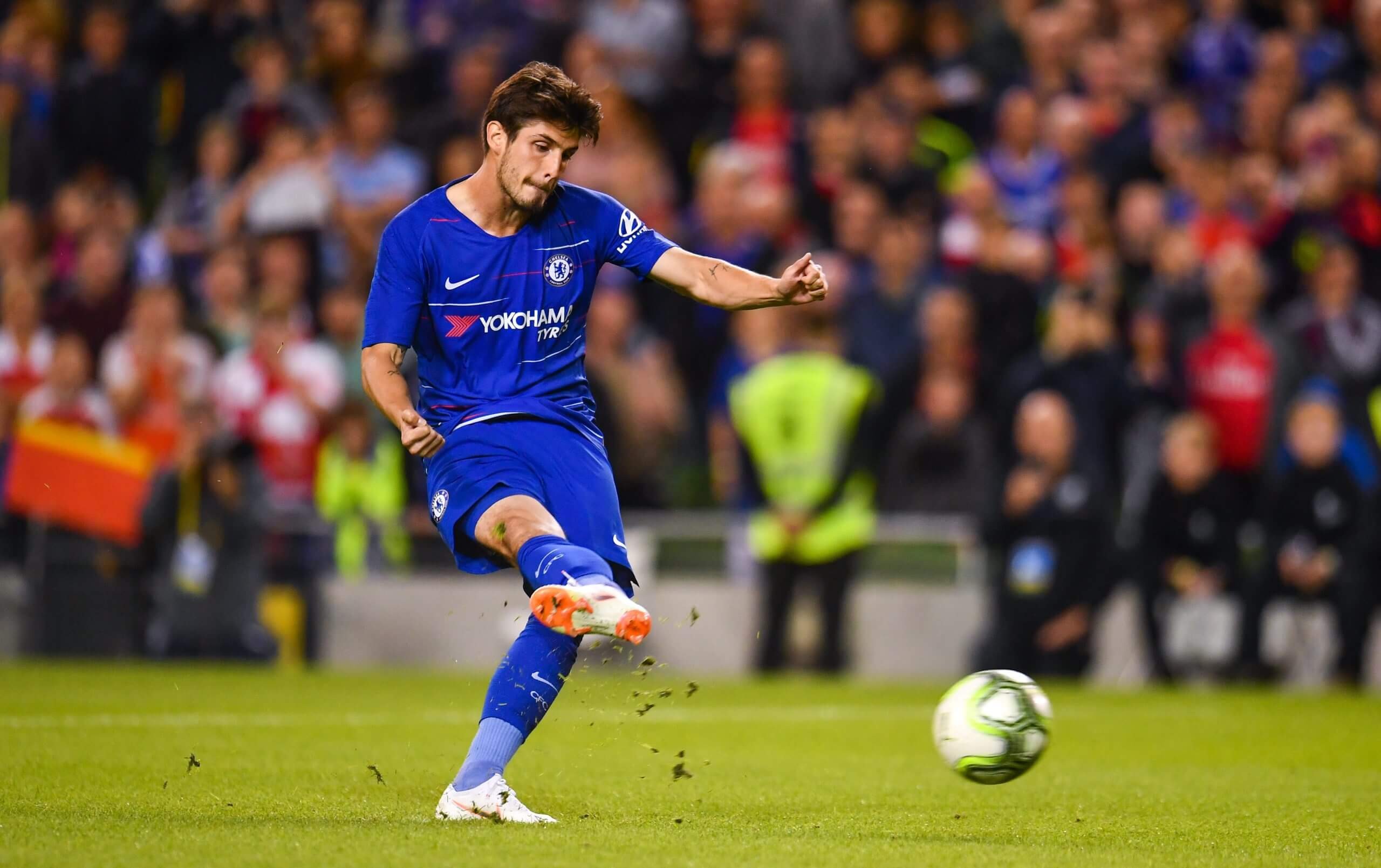 Piazon là điển hình cho sự thất bại của Chelsea trong canh bạc chiêu mộ cầu thủ trẻ