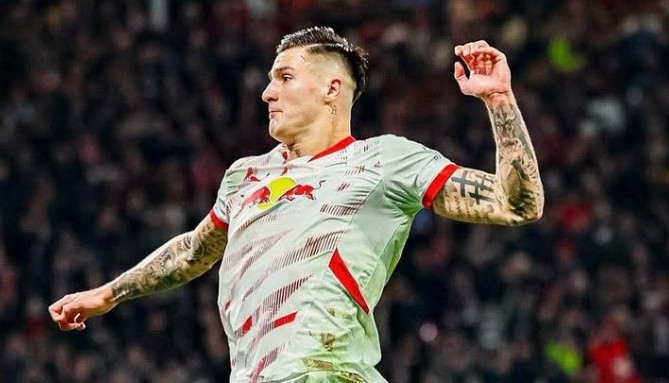Sesko sẽ được phép rời Leipzig nếu đáp ứng điều kiện. 