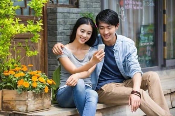 Giữa mẹ chồng và nàng dâu thường tồn tại một “cuộc chiến ngầm”. 