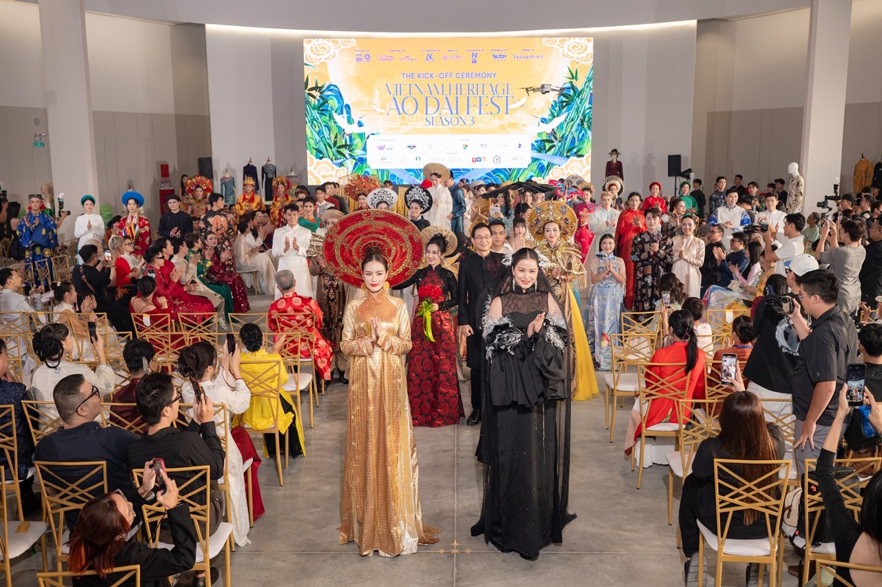 ao-dai-fes (1)