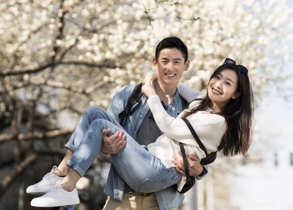 Sự hòa hợp trong tình yêu không chỉ là cùng sở thích, mà là sự đồng điệu sâu sắc trong suy nghĩ, cảm nhận và cách nhìn nhận cuộc sống.