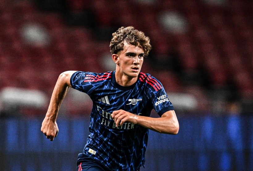 Dowman lọt vào tầm ngắm của Real Madrid. 