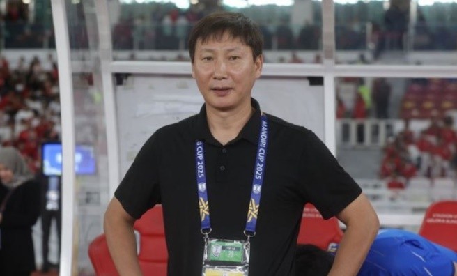 HLV Kim Sang Sik làm nên lịch sử. 