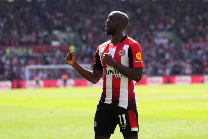 Wissa muốn rời Brentford. 