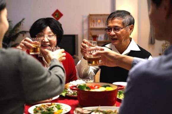 Khi con cái đã lập gia đình, mọi chuyện lớn nhỏ trong nhà – từ sinh hoạt hàng ngày đến tài chính – đều thuộc về không gian riêng của chúng.