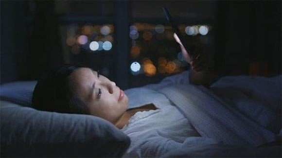 Một chiếc giường êm ái, chăn gối phù hợp và nhiệt độ phòng dễ chịu là yếu tố quan trọng giúp bạn có giấc ngủ chất lượng.