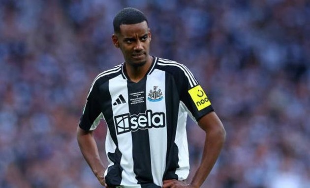 Alexander Isak muốn chuyển tới Liverpool hè này