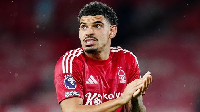 Gibbs-White đã gia hạn hợp đồng với Forest. 