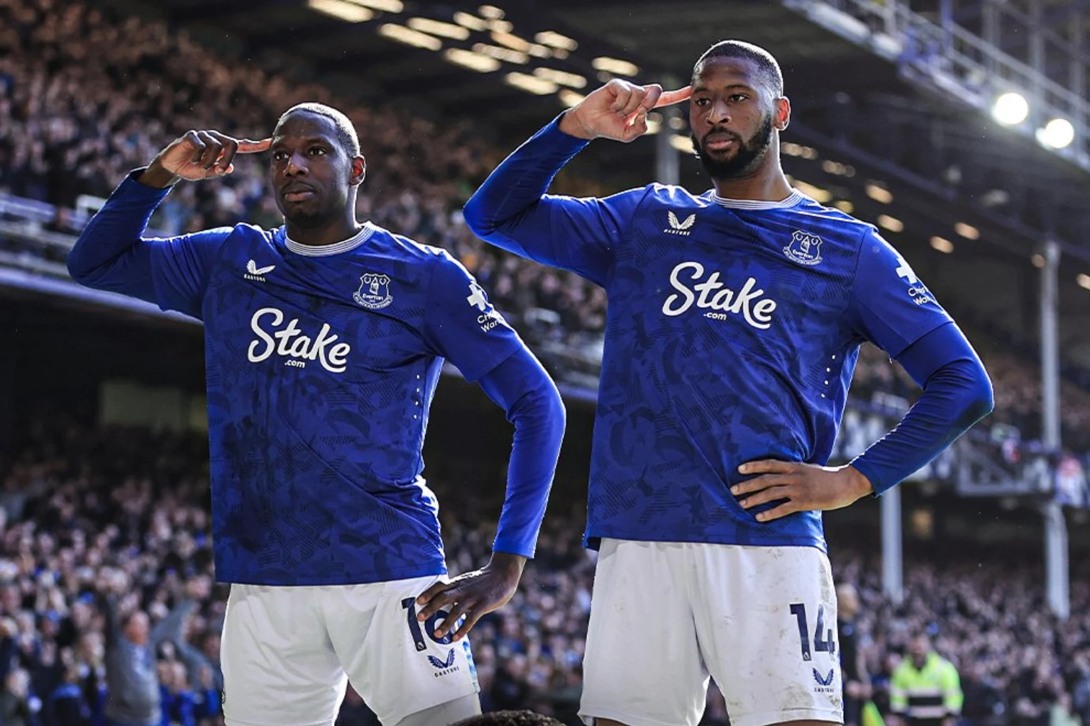 Beto liên tục lập công cho Everton